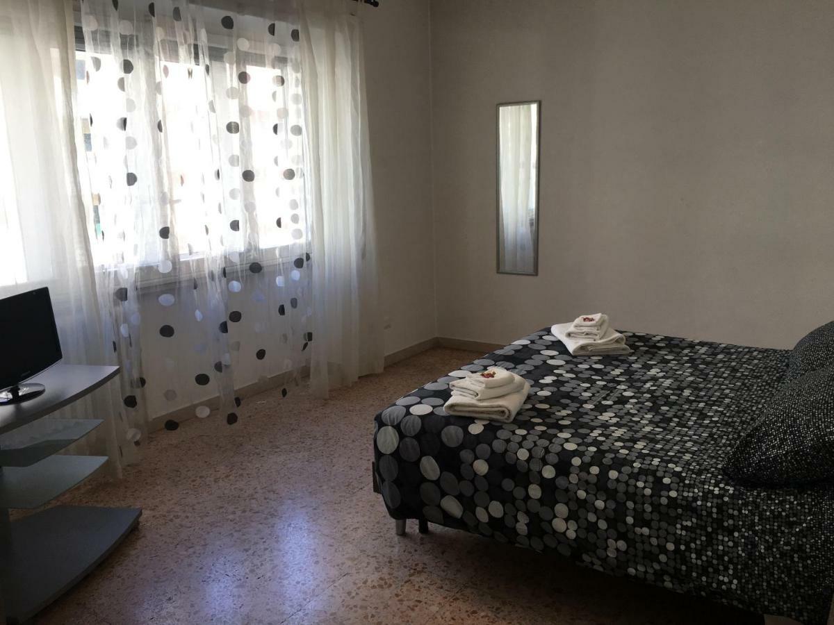 Casa Vacanze Kokoroma Cipro Al Vaticano ภายนอก รูปภาพ